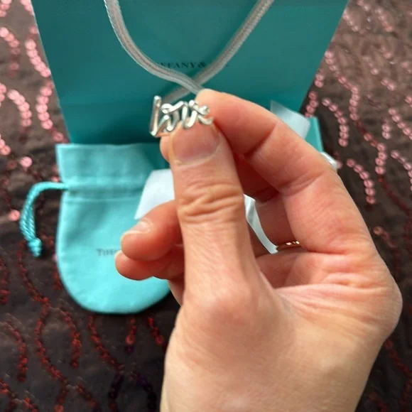 100% Authentic Tiffany Sterling Sliver Paloma Picasso Graffiti Love Ring size 6